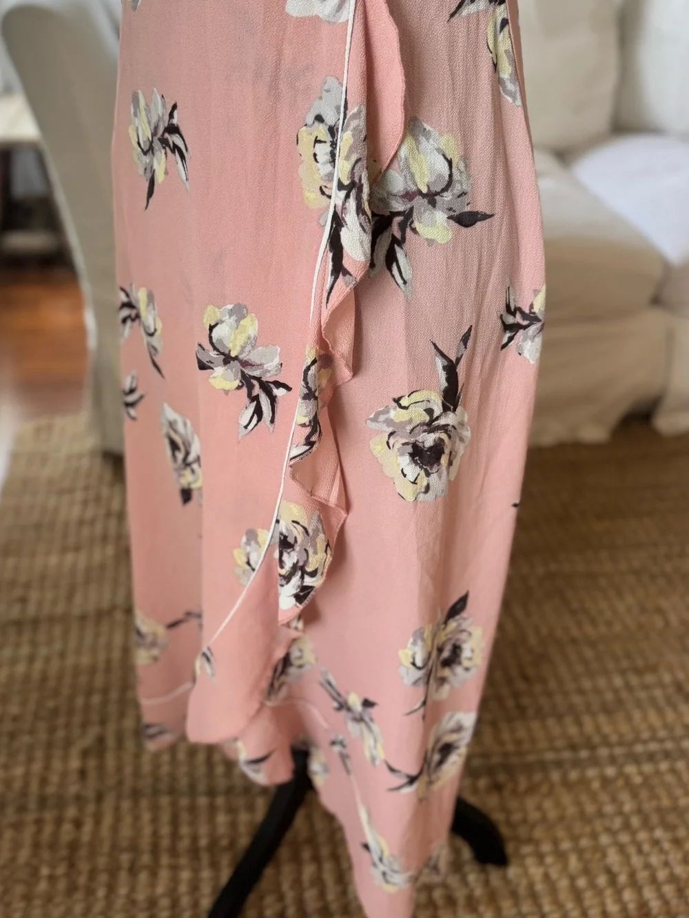NWT Jennifer Lopez maxi Summery Romantic Floral Rose wrap dress originally $60 - Picture 3 of 7